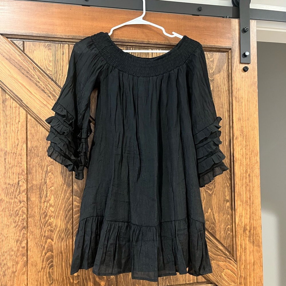 VICI off the shoulder bell sleeve dress - NEW with tags